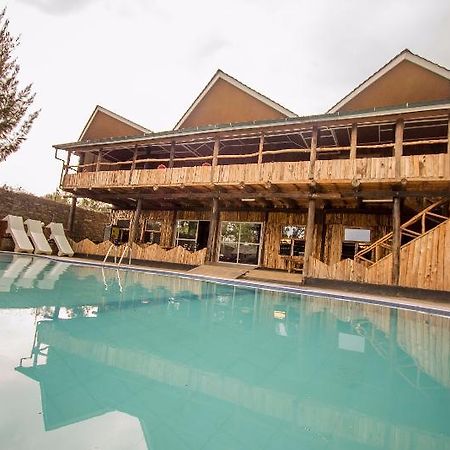 Dove Nest Lodge Найваша Екстер'єр фото
